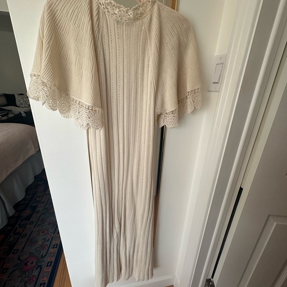 ZARA CREAM DRESS SMALL - Picture 3 of 5